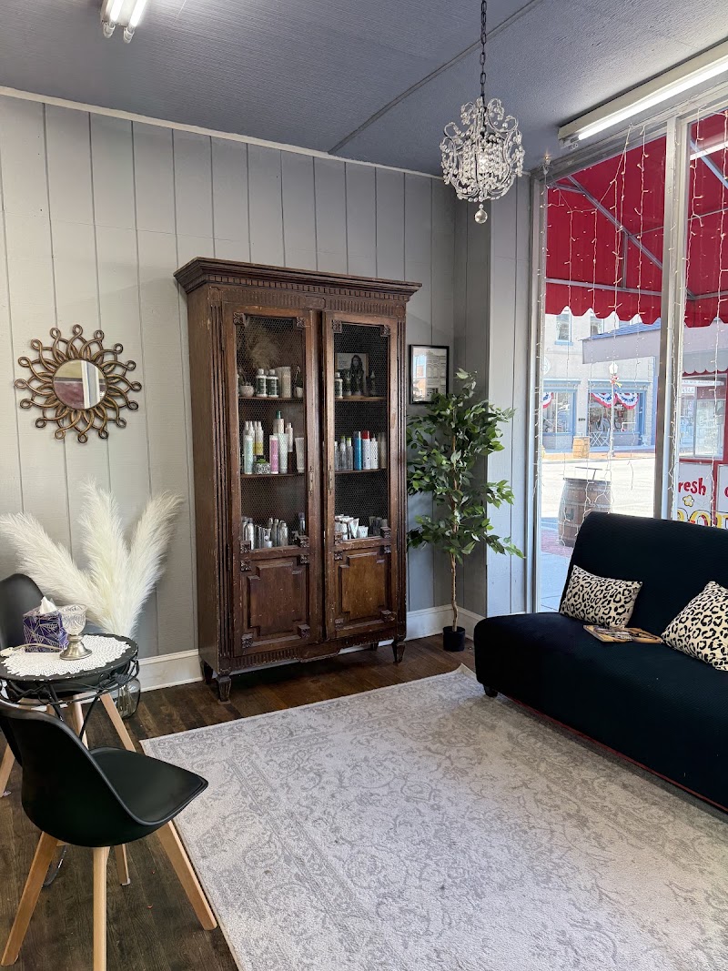 Salon 102 - A Paul Mitchell Salon and Head Spa, beauty salon in Shelbyville, TN, photo 3 of 10