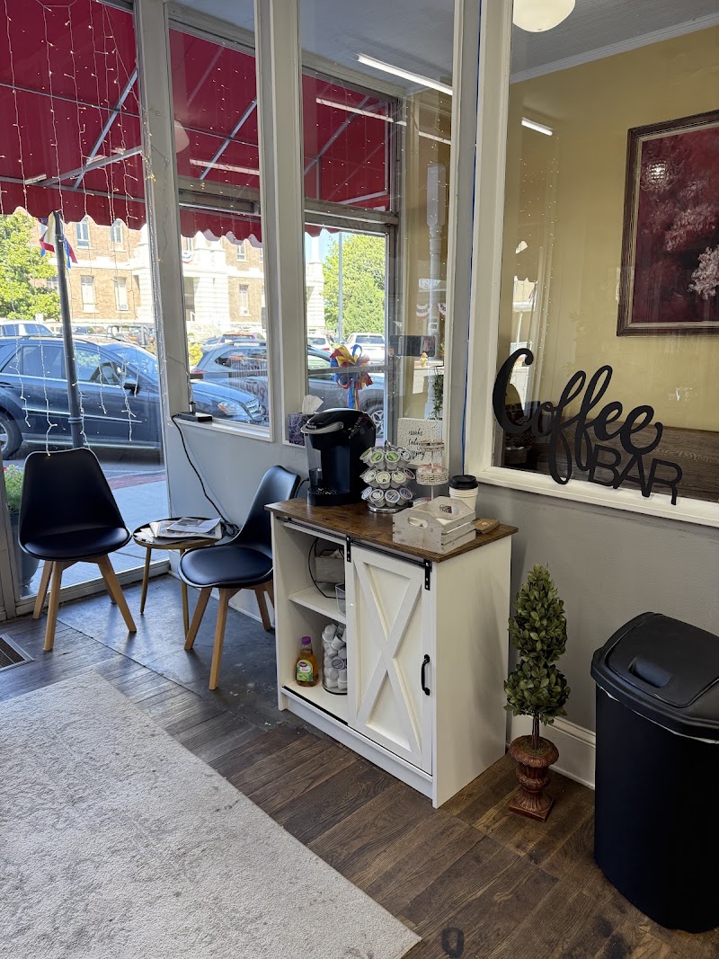Salon 102 - A Paul Mitchell Salon and Head Spa, beauty salon in Shelbyville, TN, photo 4 of 10